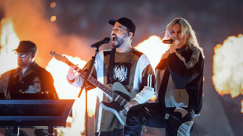 Emily Armstrong con Linkin Park en la etapa actual de la banda