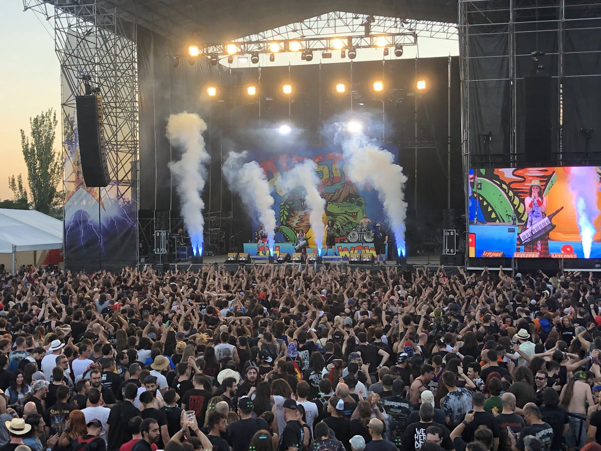 Recinto del Leyendas del Rock en Villena preparado para el festival