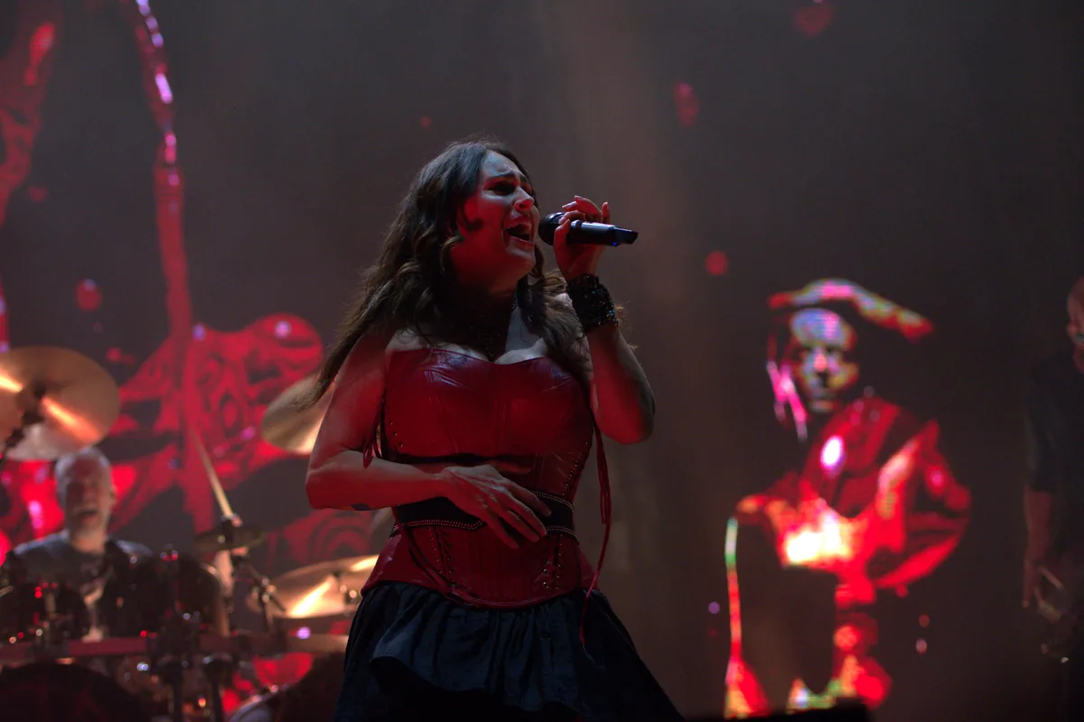 Sharon den Adel de Within Temptation